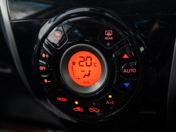 Nissan Note II с пробегом 2014 года, цена 800 000 рублей, 145540 км, хэтчбек, Автокод Объявления