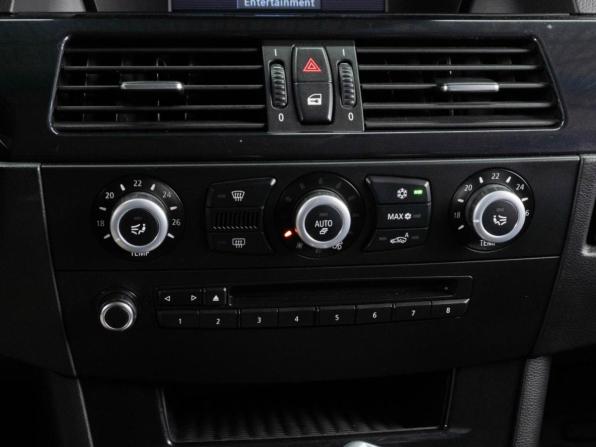 BMW 5 серии V (E60/E61) Рестайлинг с пробегом 2008 года, цена 1 370 000 рублей, 223078 км, седан, Автокод Объявления