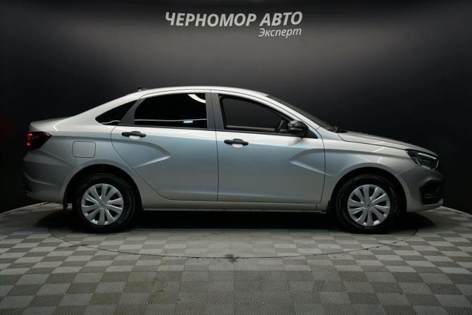 Lada (ВАЗ) Vesta I Рестайлинг (NG) с пробегом 2024 года, цена 1 230 000 рублей, 110000 км, седан, Автокод Объявления