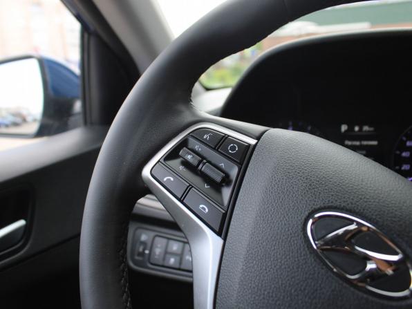 Hyundai Solaris II Рестайлинг с пробегом 2021 года, цена 1 769 000 рублей, 38922 км, седан, Автокод Объявления