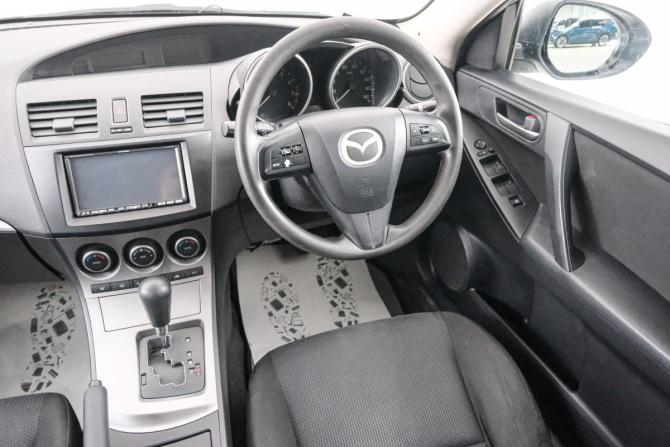 Mazda Axela II с пробегом 2010 года, цена 849 000 рублей, 208000 км, хэтчбек, Автокод Объявления