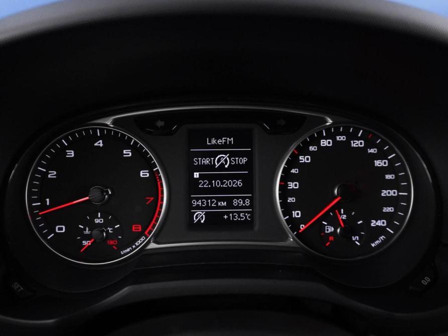 Audi A1 I (8X) Москва  - изображение 15