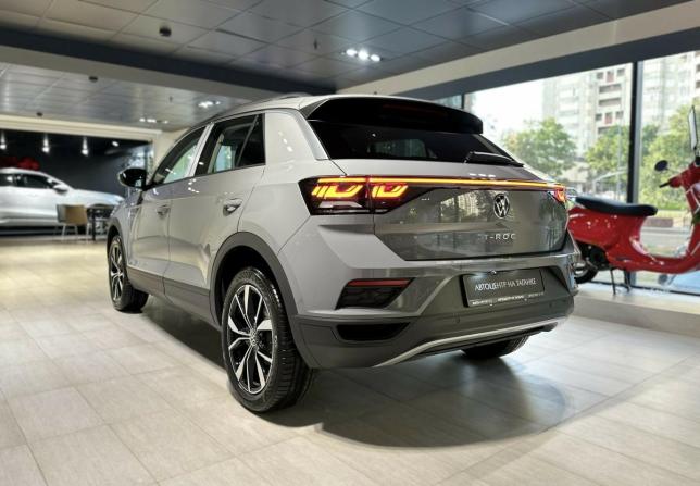 Volkswagen T-Roc I (China Market) Рестайлинг с пробегом 2026 года, цена 3 400 000 рублей, 19 км, внедорожник, Автокод Объявления