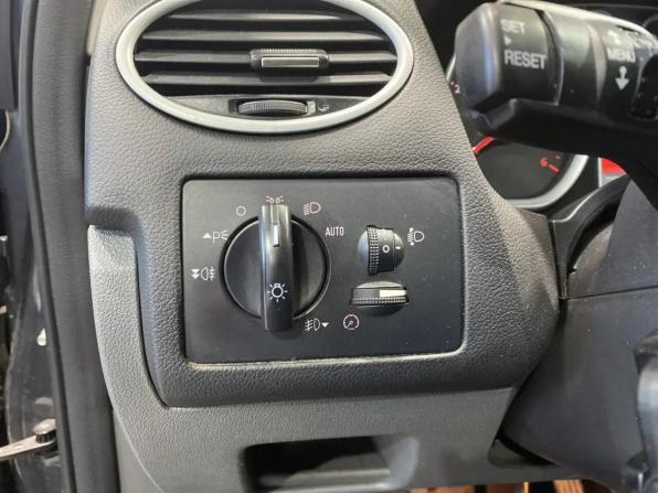 Ford Focus II Рестайлинг с пробегом 2011 года, цена 459 000 рублей, 233526 км, хэтчбек, Автокод Объявления