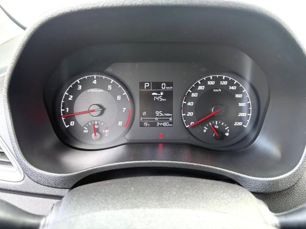 Hyundai Solaris II Рестайлинг с пробегом 2021 года, цена 1 740 000 рублей, 34474 км, седан, Автокод Объявления