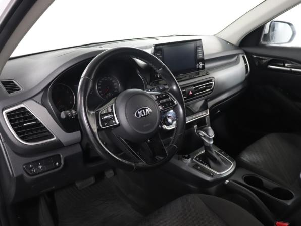 Kia Seltos I с пробегом 2021 года, цена 2 099 900 рублей, 71351 км, внедорожник, Автокод Объявления