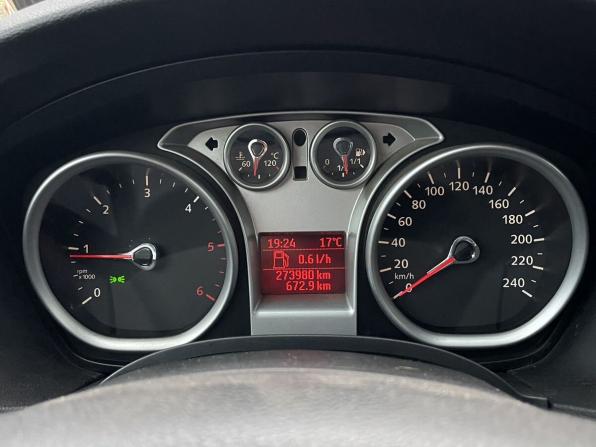 Ford Focus II Рестайлинг с пробегом 2009 года, цена 415 000 рублей, 273978 км, хэтчбек, Автокод Объявления
