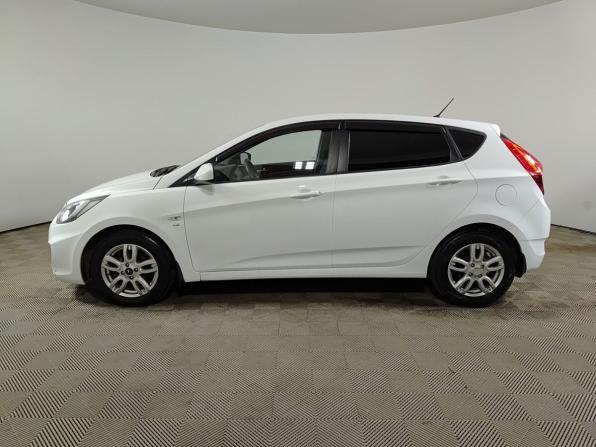 Hyundai Solaris I с пробегом 2014 года, цена 820 000 рублей, 158374 км, хэтчбек, Автокод Объявления