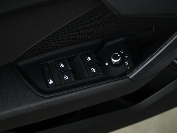 Audi A3 IV (8Y) с пробегом 2021 года, цена 2 453 444 рубля, 112248 км, седан, Автокод Объявления