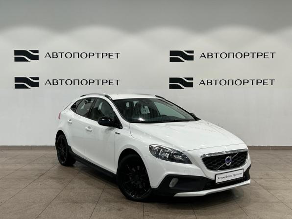 Volvo V40 Cross Country I с пробегом 2013 года, цена 1 049 000 рублей, 186445 км, хэтчбек, Автокод Объявления