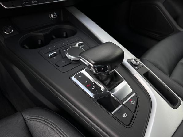 Audi A4 V (B9) с пробегом 2017 года, цена 2 250 000 рублей, 104482 км, седан, Автокод Объявления