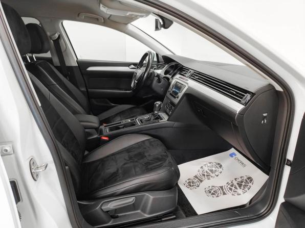 Volkswagen Passat B8 с пробегом 2016 года, цена 1 740 000 рублей, 89421 км, седан, Автокод Объявления