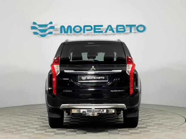 Mitsubishi Pajero Sport III с пробегом 2018 года, цена 2 880 000 рублей, 189759 км, внедорожник, Автокод Объявления