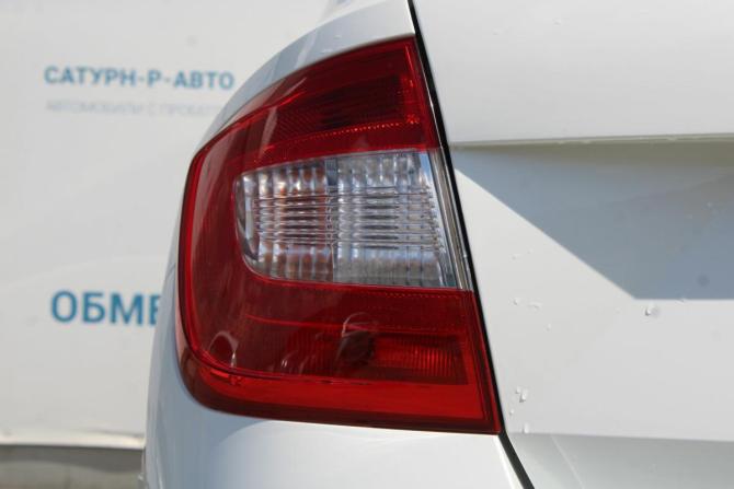 Skoda Rapid I с пробегом 2016 года, цена 1 095 000 рублей, 82000 км, лифтбек, Автокод Объявления