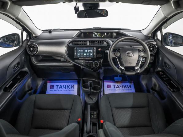 Toyota Aqua I Рестайлинг с пробегом 2017 года, цена 1 070 500 рублей, 131737 км, хэтчбек, Автокод Объявления