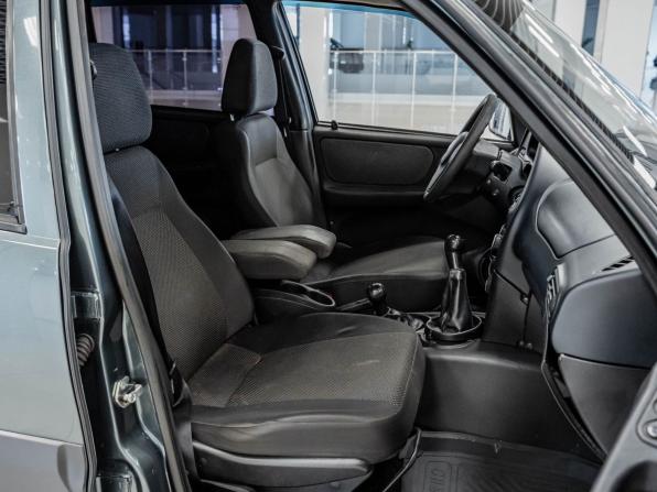 Chevrolet Niva I Рестайлинг с пробегом 2013 года, цена 358 000 рублей, 193136 км, внедорожник, Автокод Объявления
