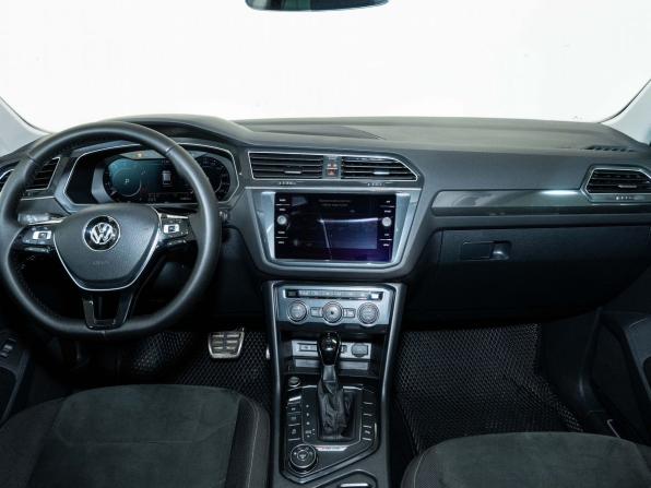 Volkswagen Tiguan II с пробегом 2017 года, цена 2 671 000 рублей, 168000 км, внедорожник, Автокод Объявления