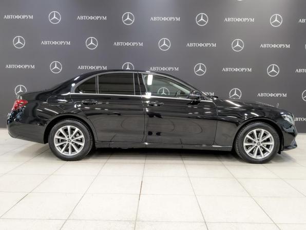 Mercedes-Benz E-Класс V (W213 S213 C238) с пробегом 2019 года, цена 3 490 000 рублей, 96592 км, седан, Автокод Объявления