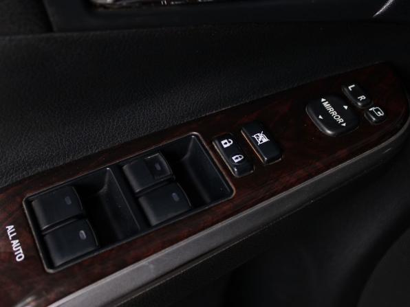 Toyota Camry VII (XV50) Рестайлинг с пробегом 2016 года, цена 2 175 000 рублей, 126000 км, седан, Автокод Объявления