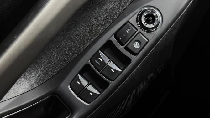 Hyundai Elantra V (MD) с пробегом 2013 года, цена 1 035 000 рублей, 162217 км, седан, Автокод Объявления