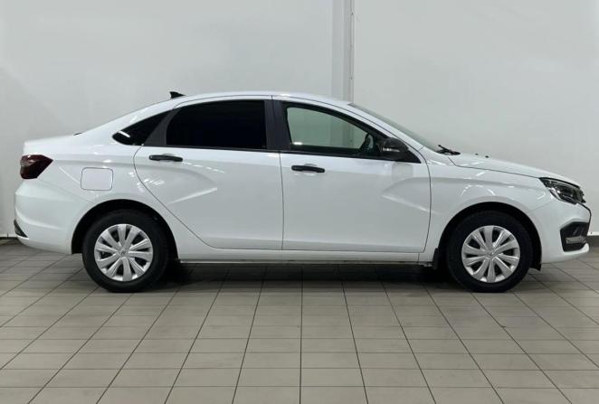 Lada (ВАЗ) Vesta I Рестайлинг (NG) с пробегом 2024 года, цена 1 420 000 рублей, 63749 км, седан, Автокод Объявления