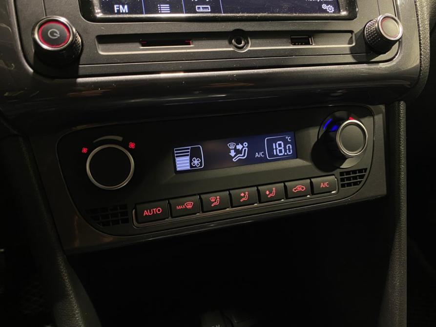 Volkswagen Polo V Рестайлинг Челябинск  - изображение 13