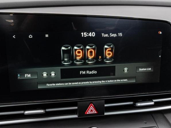 Hyundai Elantra VII (CN7) Рестайлинг с пробегом 2024 года, цена 2 290 000 рублей, 13372 км, седан, Автокод Объявления