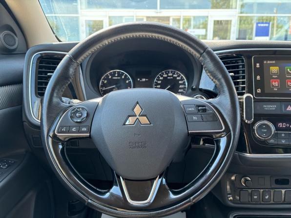 Mitsubishi Outlander III Рестайлинг 3 с пробегом 2018 года, цена 2 110 000 рублей, 84447 км, внедорожник, Автокод Объявления