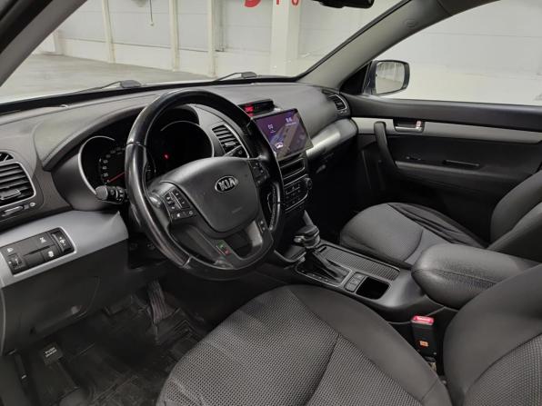 Kia Sorento II Рестайлинг с пробегом 2013 года, цена 1 510 000 рублей, 195387 км, внедорожник, Автокод Объявления