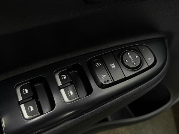 Kia Rio IV с пробегом 2019 года, цена 1 740 000 рублей, 45000 км, хэтчбек, Автокод Объявления