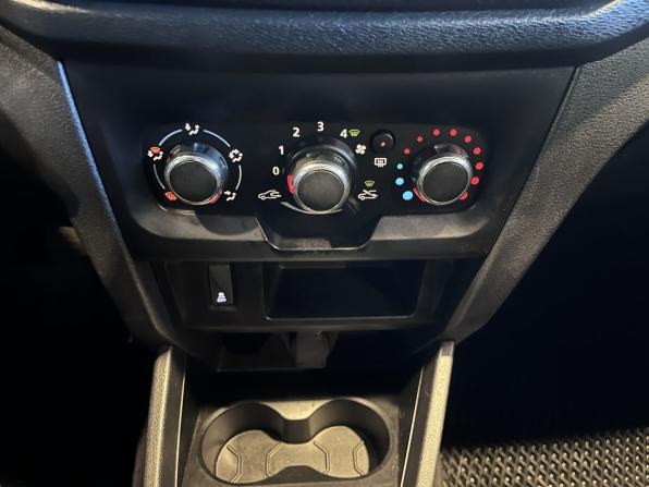 Lada (ВАЗ) XRAY I с пробегом 2021 года, цена 1 010 000 рублей, 70958 км, хэтчбек, Автокод Объявления
