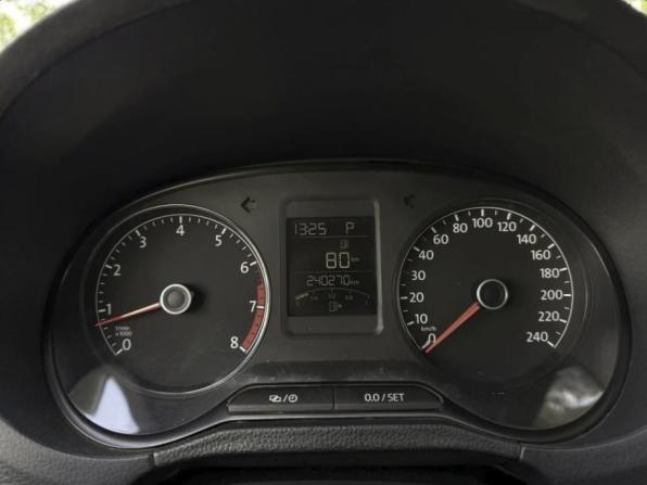 Volkswagen Polo V Рестайлинг с пробегом 2016 года, цена 930 000 рублей, 240188 км, седан, Автокод Объявления