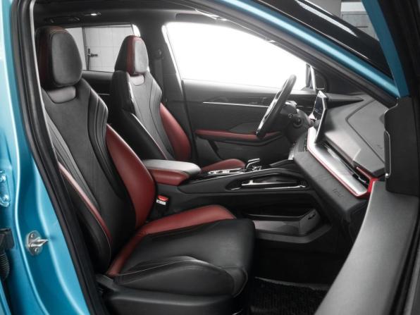 Geely Coolray I Рестайлинг с пробегом 2023 года, цена 2 055 000 рублей, 45790 км, внедорожник, Автокод Объявления