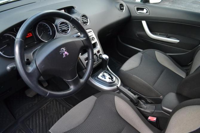 Peugeot 308 I Рестайлинг с пробегом 2012 года, цена 450 000 рублей, 225655 км, хэтчбек, Автокод Объявления
