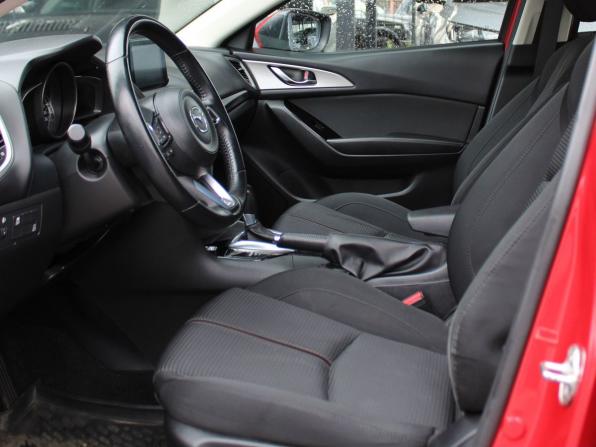Mazda 3 III (BM) Рестайлинг с пробегом 2018 года, цена 1 579 000 рублей, 92738 км, седан, Автокод Объявления