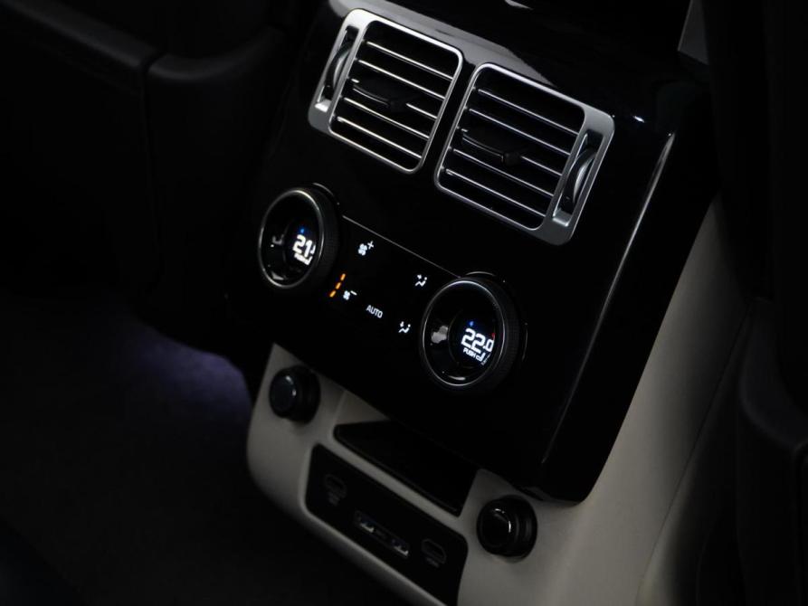 Land Rover Range Rover IV Рестайлинг Москва  - изображение 24