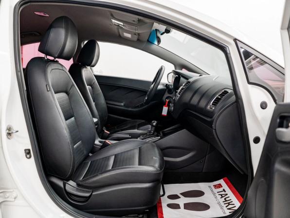 Kia K3 I Рестайлинг с пробегом 2017 года, цена 1 025 000 рублей, 160000 км, седан, Автокод Объявления