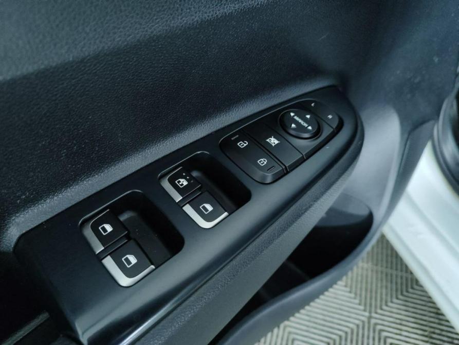Kia Rio IV Рестайлинг Ростов-на-Дону  - изображение 16