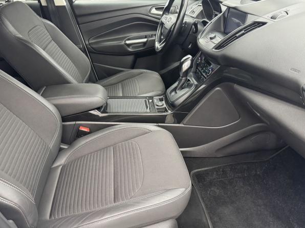 Ford Kuga II Рестайлинг с пробегом 2017 года, цена 1 742 000 рублей, 91782 км, внедорожник, Автокод Объявления