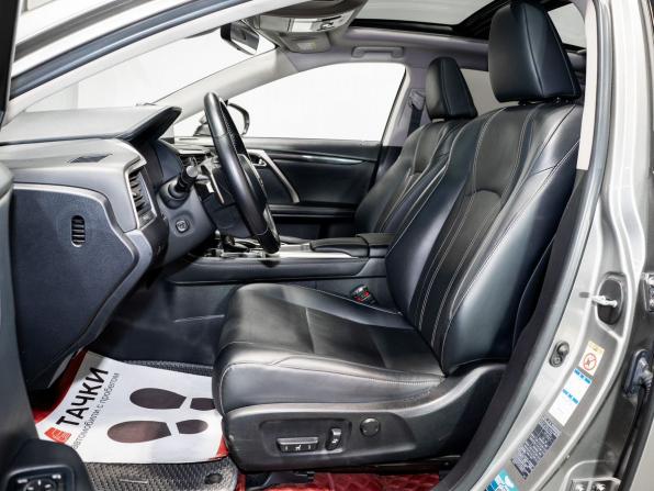 Lexus RX IV Рестайлинг с пробегом 2019 года, цена 4 965 000 рублей, 69350 км, внедорожник, Автокод Объявления