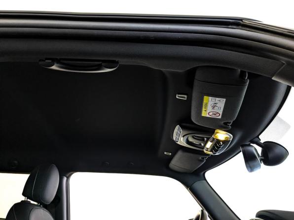 Mini Hatch III (F55/F56) Рестайлинг с пробегом 2020 года, цена 2 330 000 рублей, 73599 км, хэтчбек, Автокод Объявления