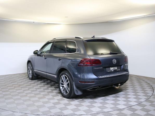 Volkswagen Touareg II с пробегом 2013 года, цена 2 050 000 рублей, 332626 км, внедорожник, Автокод Объявления