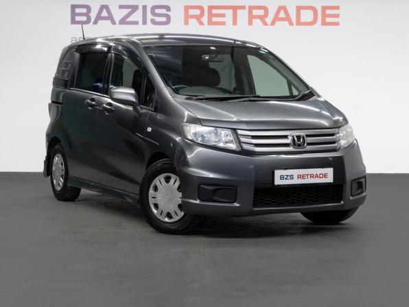 Honda Freed I с пробегом 2010 года, цена 864 000 рублей, 208480 км, компактвэн, Автокод Объявления