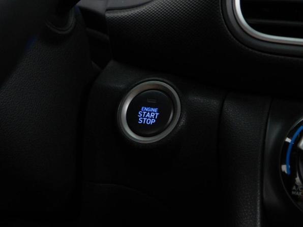 Hyundai Kona I с пробегом 2018 года, цена 1 877 077 рублей, 82645 км, внедорожник, Автокод Объявления