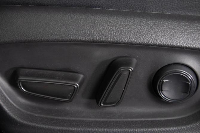 Toyota Camry VIII (XV70) Рестайлинг с пробегом 2020 года, цена 2 399 000 рублей, 219000 км, седан, Автокод Объявления