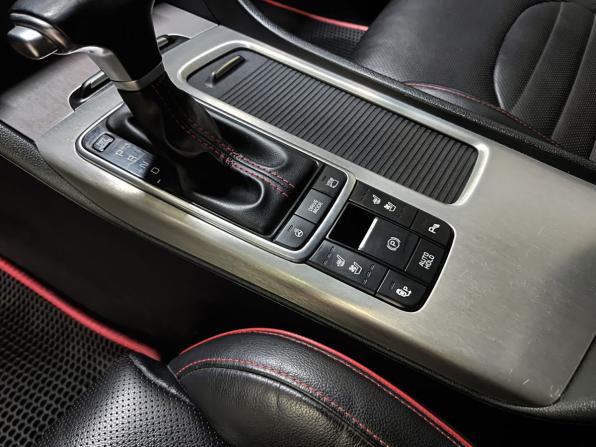 Kia Optima IV Рестайлинг с пробегом 2019 года, цена 2 075 000 рублей, 136000 км, седан, Автокод Объявления