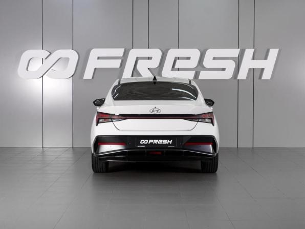 Hyundai Elantra VII (CN7) Рестайлинг с пробегом 2024 года, цена 2 099 000 рублей, 74792 км, седан, Автокод Объявления
