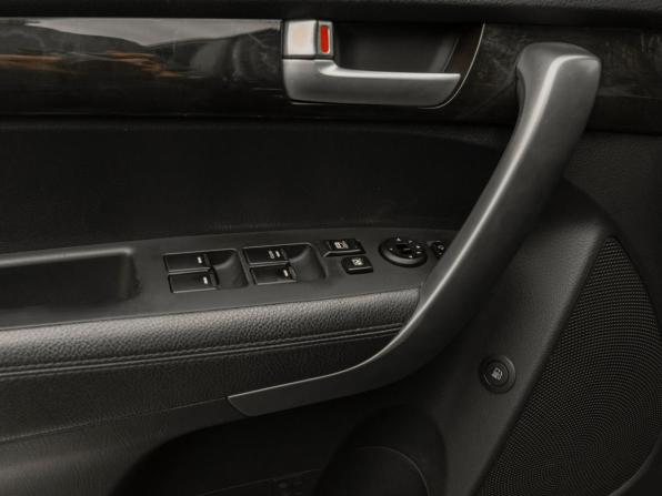 Kia Sorento II Рестайлинг с пробегом 2016 года, цена 1 540 000 рублей, 203197 км, внедорожник, Автокод Объявления