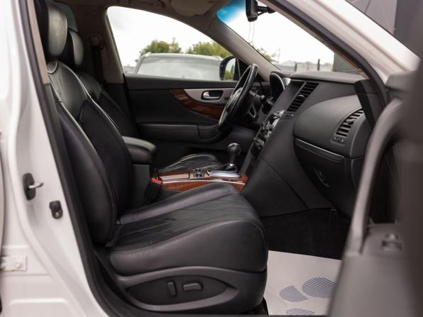 Infiniti FX II (S51) с пробегом 2011 года, цена 1 700 000 рублей, 344144 км, внедорожник, Автокод Объявления