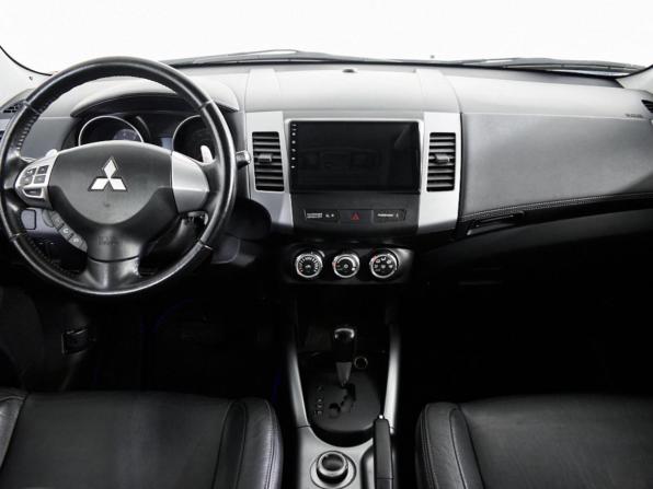 Mitsubishi Outlander II Рестайлинг с пробегом 2012 года, цена 980 000 рублей, 211154 км, внедорожник, Автокод Объявления